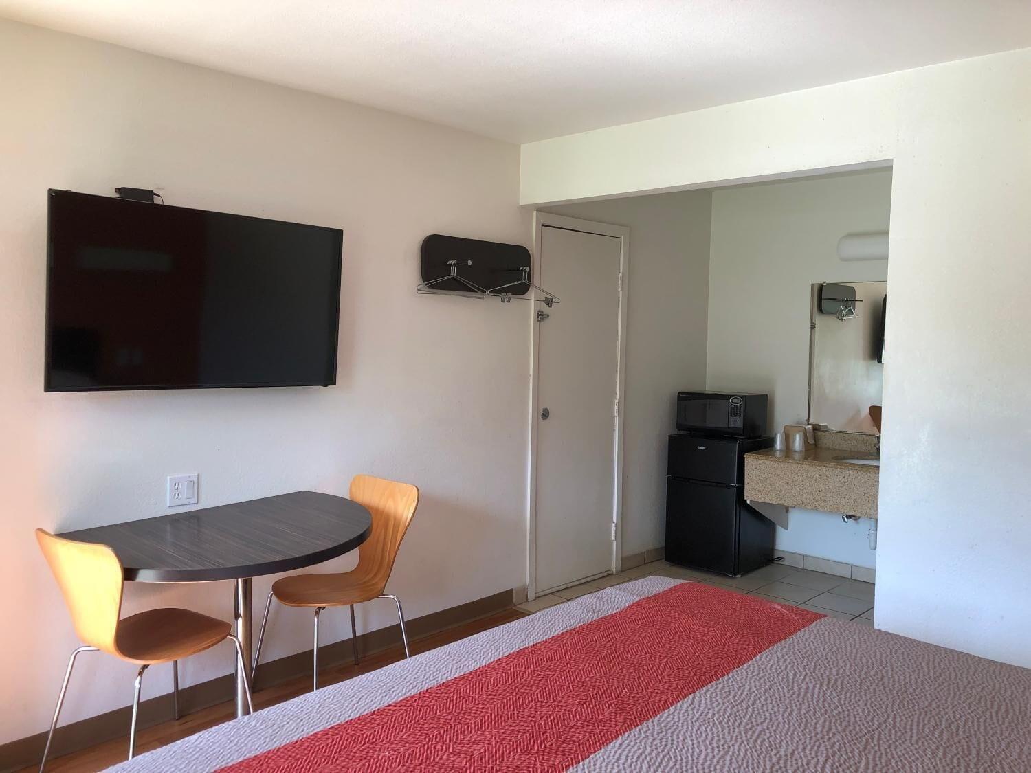 Motel 6-Clute, Tx מראה חיצוני תמונה