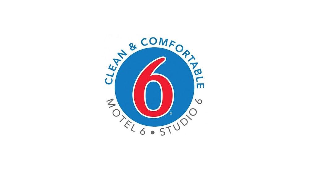 Motel 6-Clute, Tx מראה חיצוני תמונה