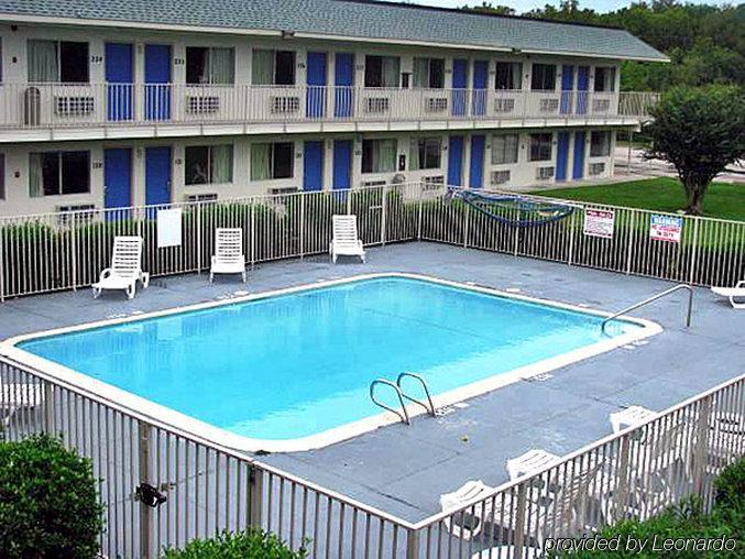 Motel 6-Clute, Tx מראה חיצוני תמונה